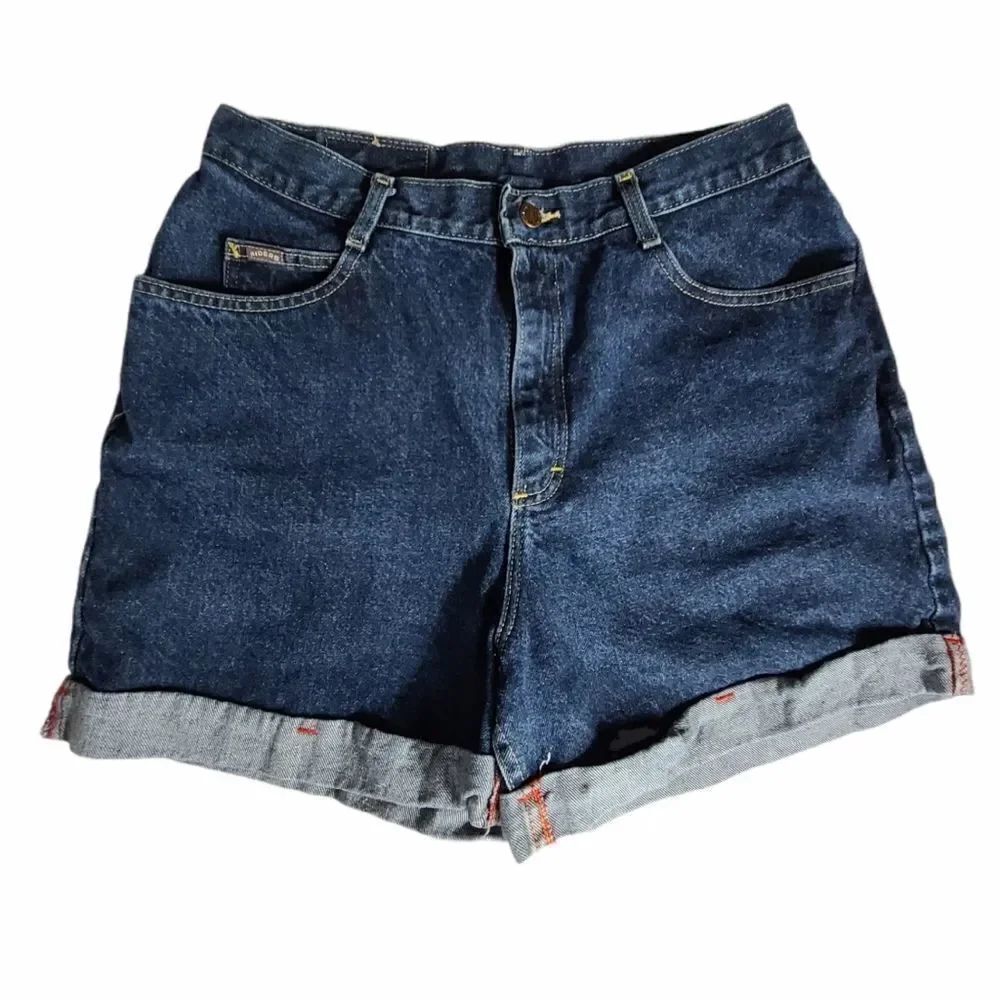 Riders Vintage 90s Cuffed Hem Mom Shorts